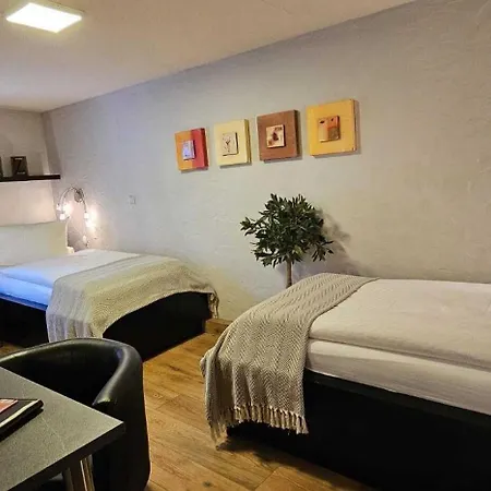 Hotelbetriebe Gueldenhaupt Gmbh