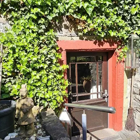 Hotelbetriebe Gueldenhaupt Gmbh Konukevi Arnsberg