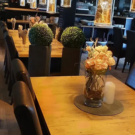 Hotelbetriebe Gueldenhaupt Gmbh 3*