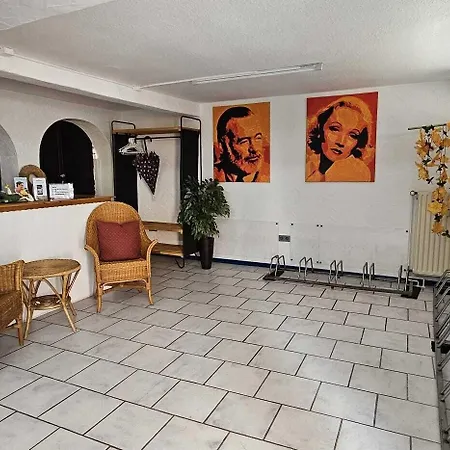 Hotelbetriebe Gueldenhaupt Gmbh 3*